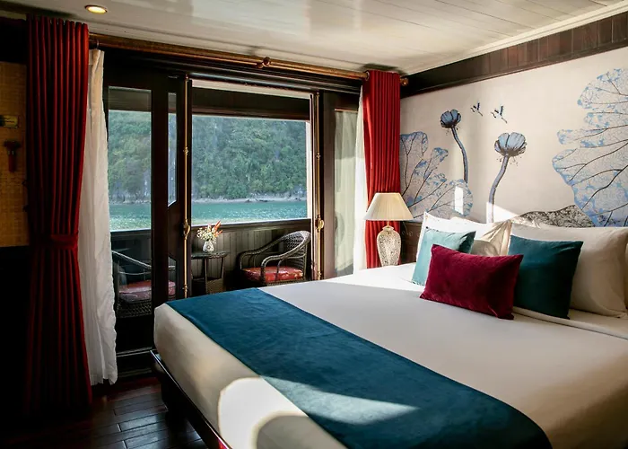 Private Bhaya Legend Cruise 