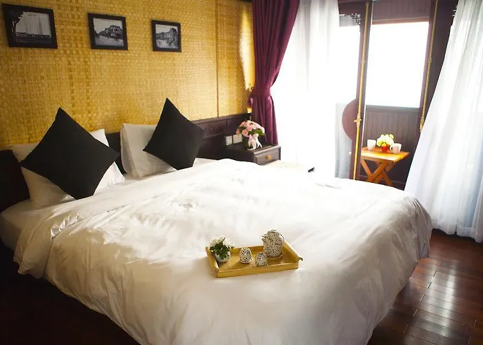 Private Bhaya Legend Cruise 5* Ha Long