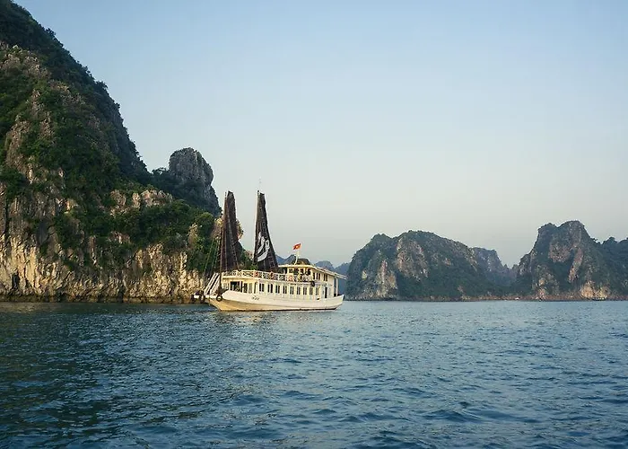 Private Bhaya Legend Cruise  Ha Long